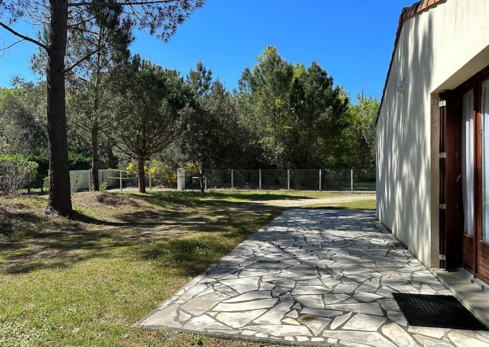 Vaste Villa Au Coeur De La Pinede Les Mathes ภายนอก รูปภาพ