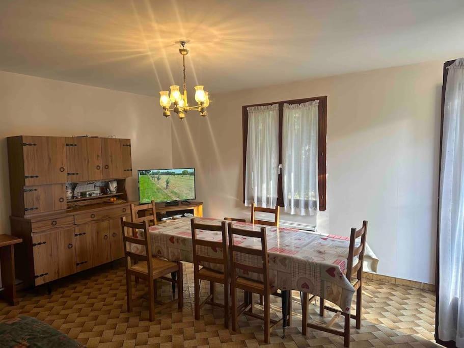 Vaste Villa Au Coeur De La Pinede Les Mathes ภายนอก รูปภาพ